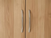 ¿Cómo elegir las manillas y tiradores perfectos para las puertas de tu armario?