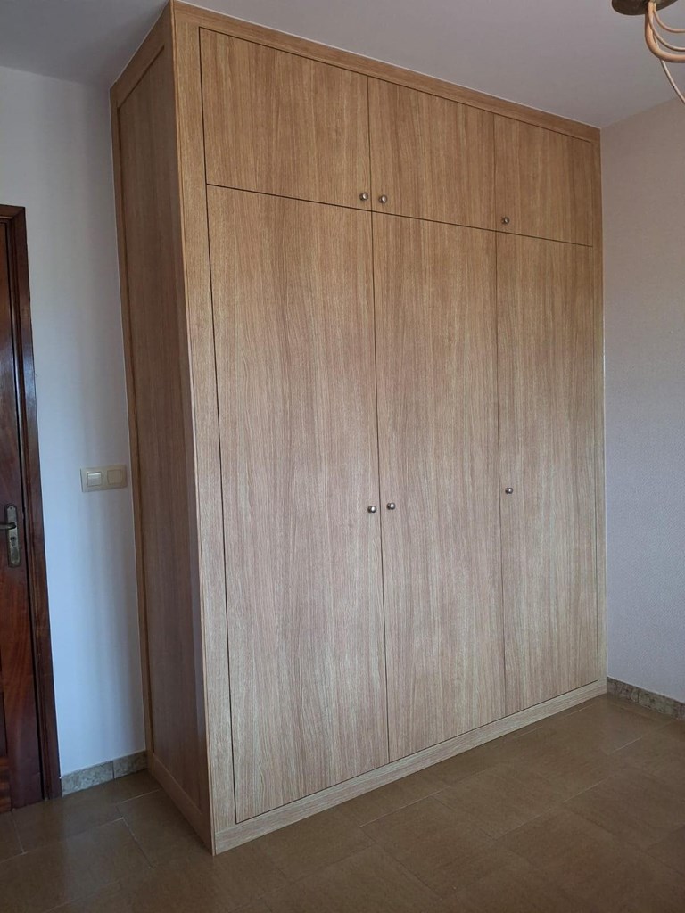 ¿Cómo mantener tus armarios libres de humedad y moho?