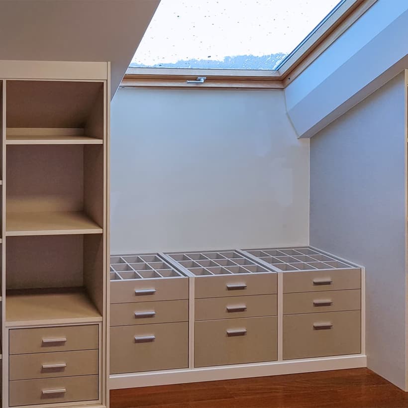 Accesorios a medida para armarios en Pontevedra